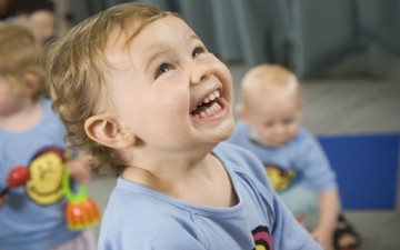 تطوير اللغة عند طفلك